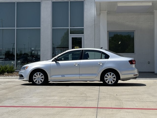 Used 2016 Volkswagen Jetta S FWD image 3