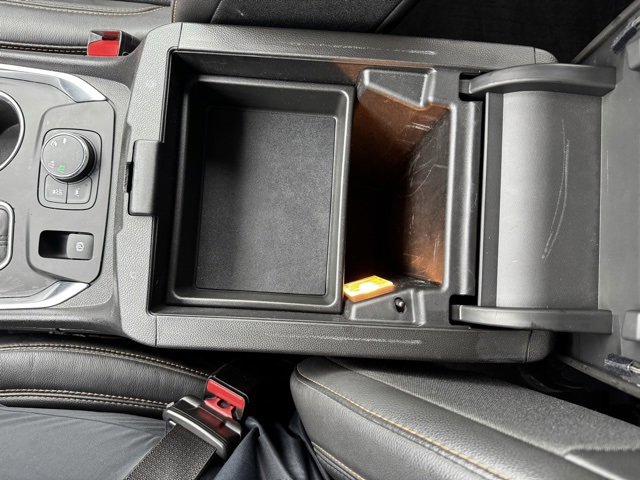 Used 2019 Chevrolet Traverse Premier w/ Redline Edition image 22