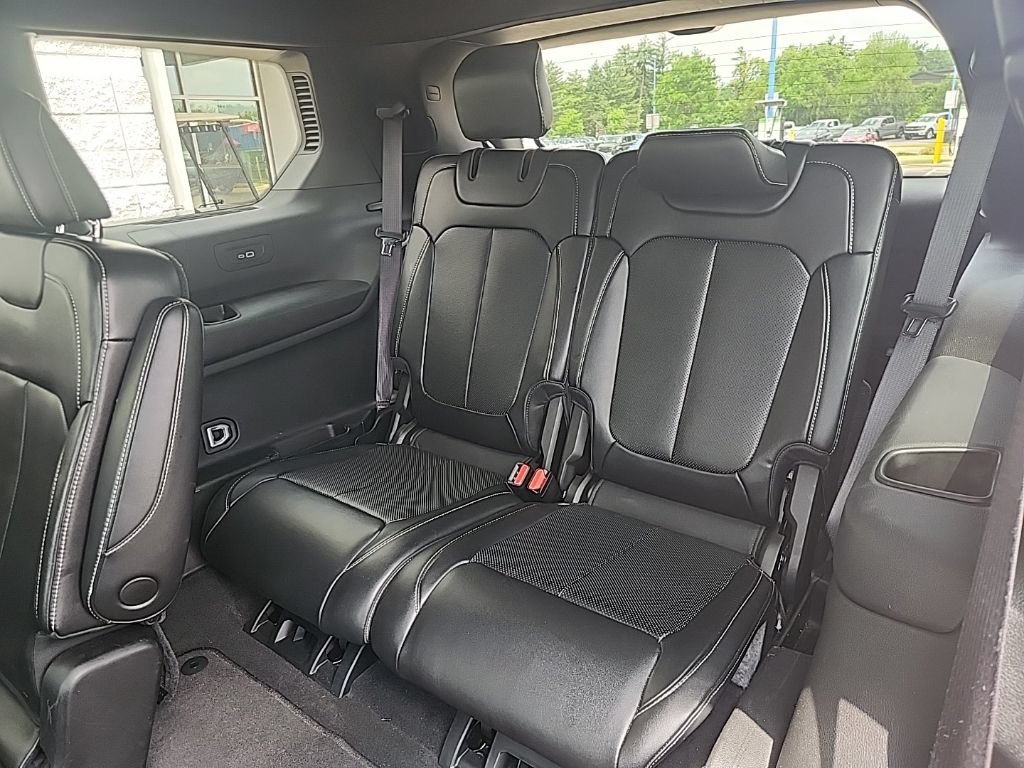 Used 2024 Jeep Grand Cherokee L Limited w/ Luxury Tech Group II AWD/4WD image 19
