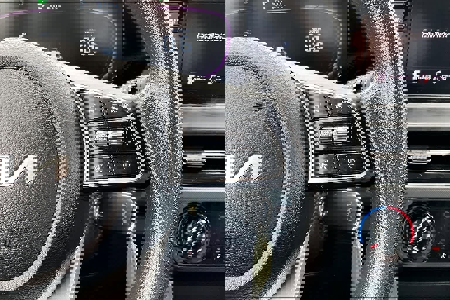 Certified 2024 Kia Seltos LX image 25