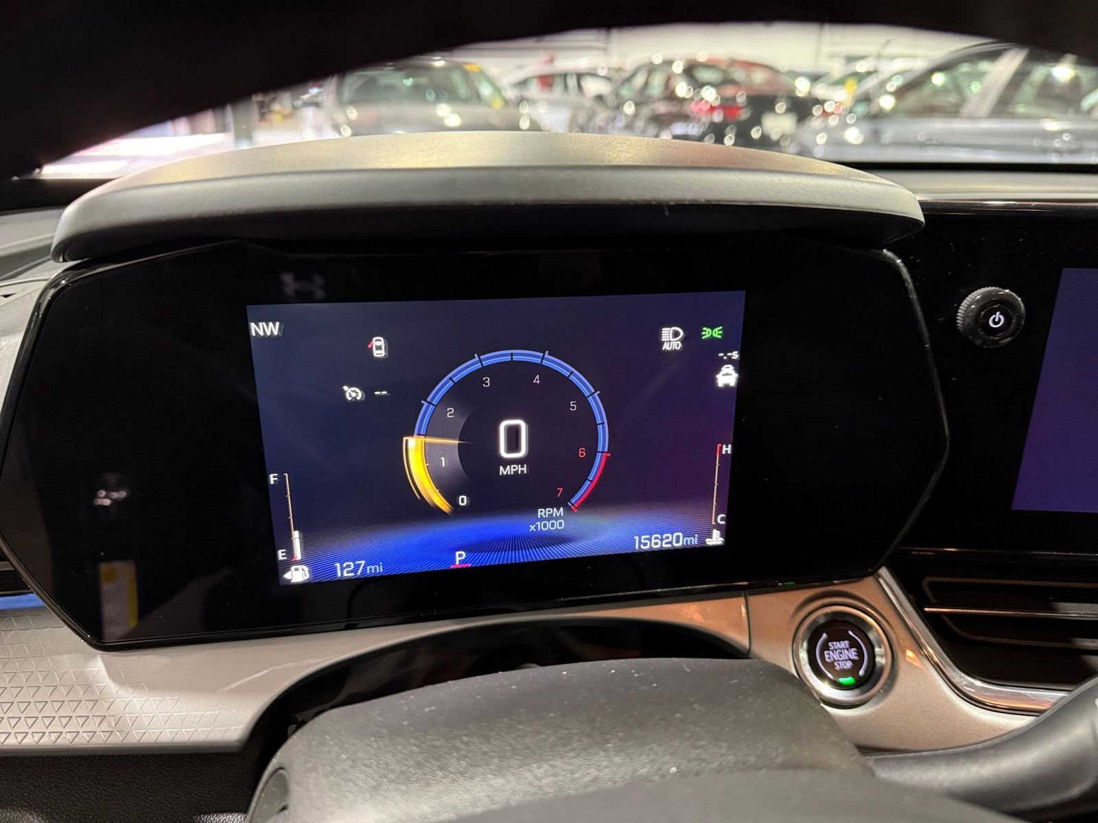 Used 2025 Chevrolet Trax LT w/ LT Convenience Package image 40