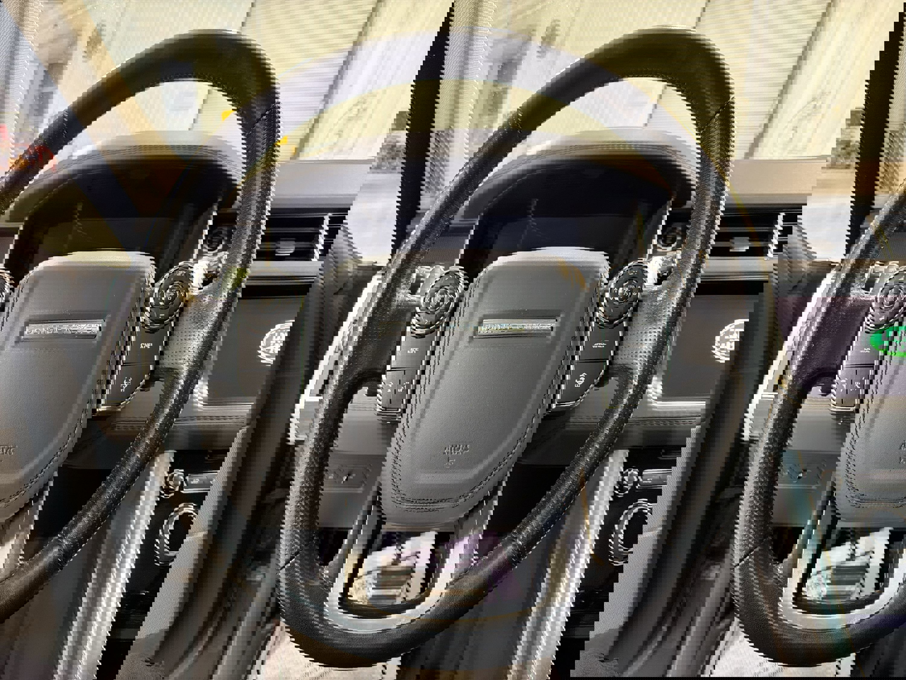 Used 2017 Land Rover Range Rover Sport Autobiography image 13