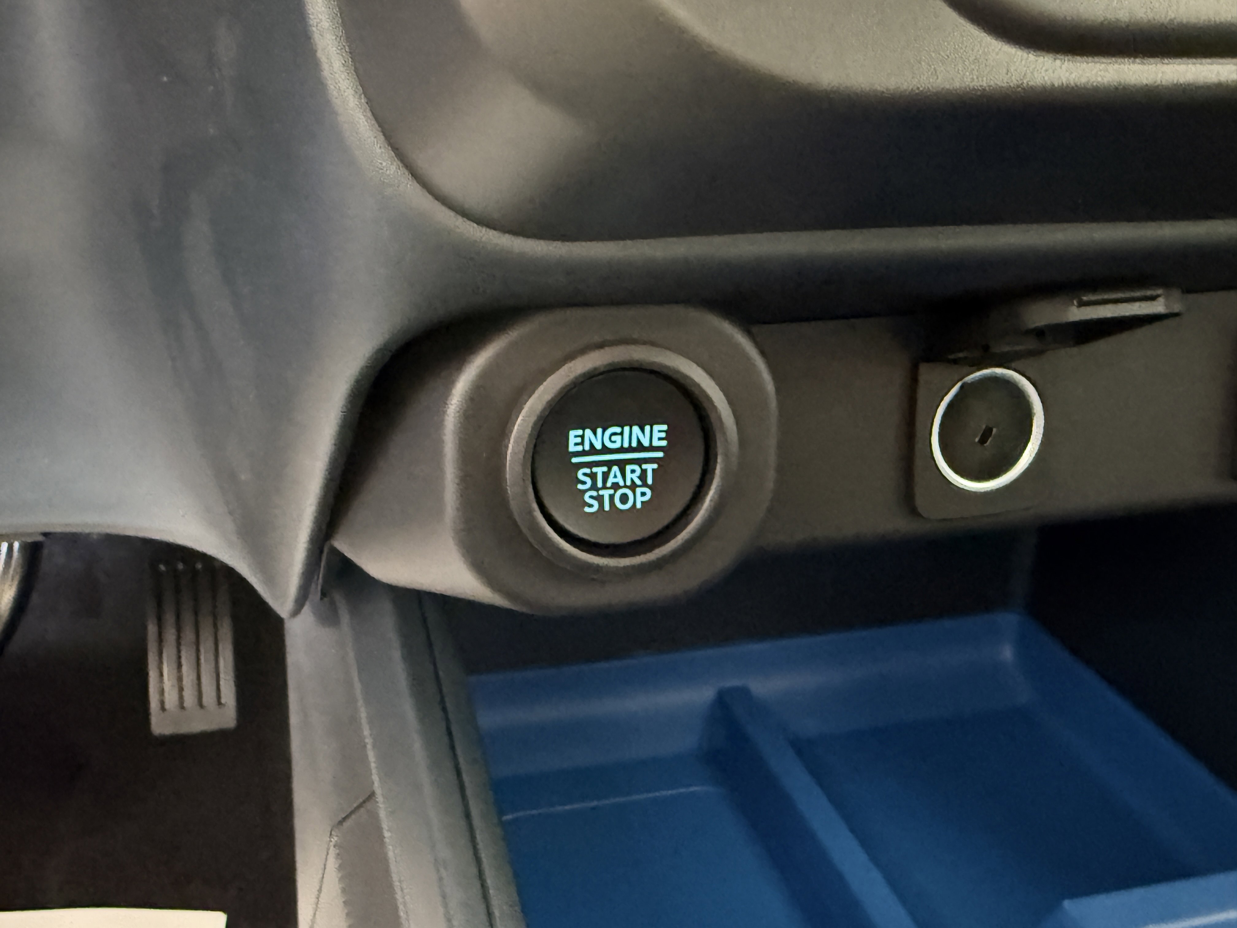 New 2025 Ford Maverick XLT w/ XLT Luxury Package AWD/4WD image 30