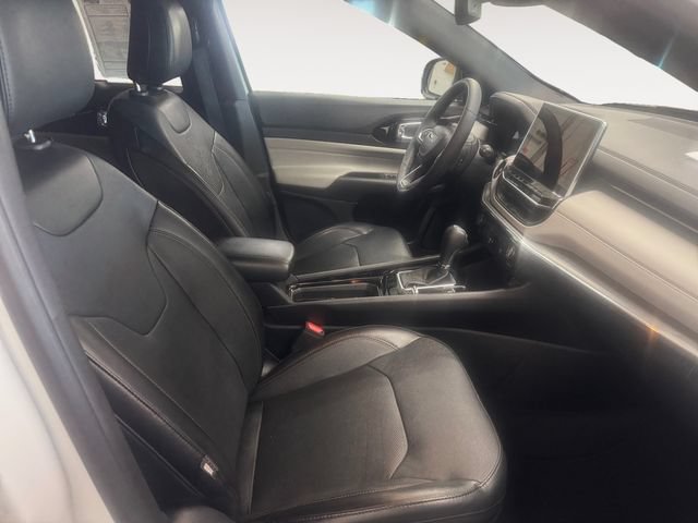 Used 2023 Jeep Compass Limited AWD/4WD image 4