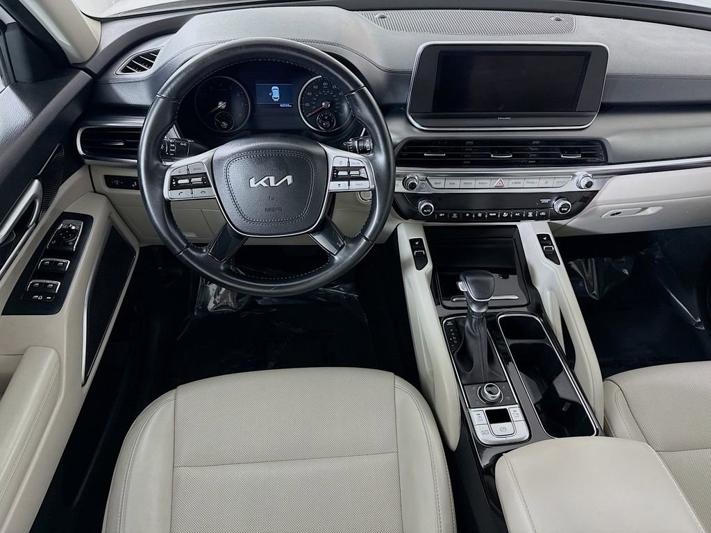 Used 2022 Kia Telluride S image 4