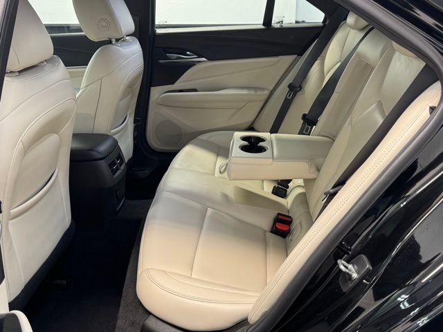 Used 2022 Cadillac CT4 Luxury image 30