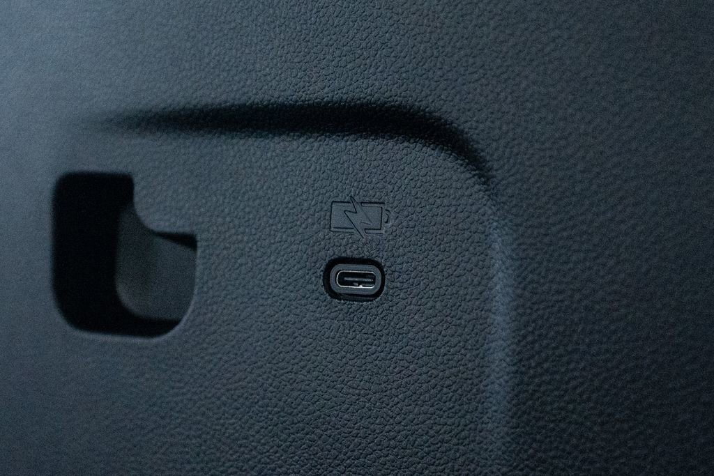 New 2025 Chevrolet Traverse Z71 w/ Enhanced Driving Package image 42