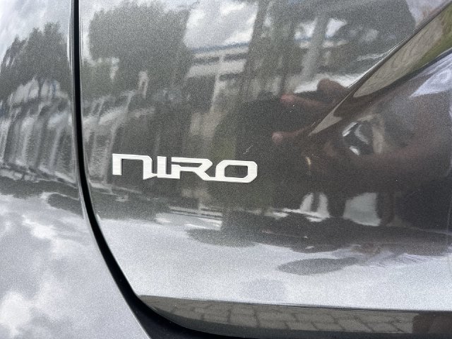 Used 2024 Kia Niro Wind FWD image 39