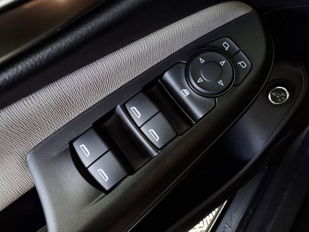 New 2026 Buick Envista Sport Touring FWD image 25