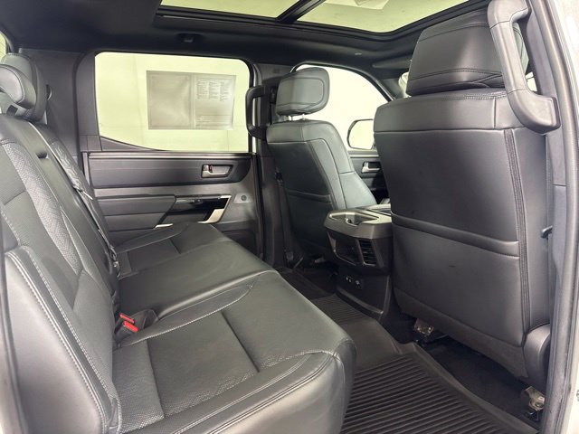 Used 2025 Toyota Tundra Limited AWD/4WD image 5