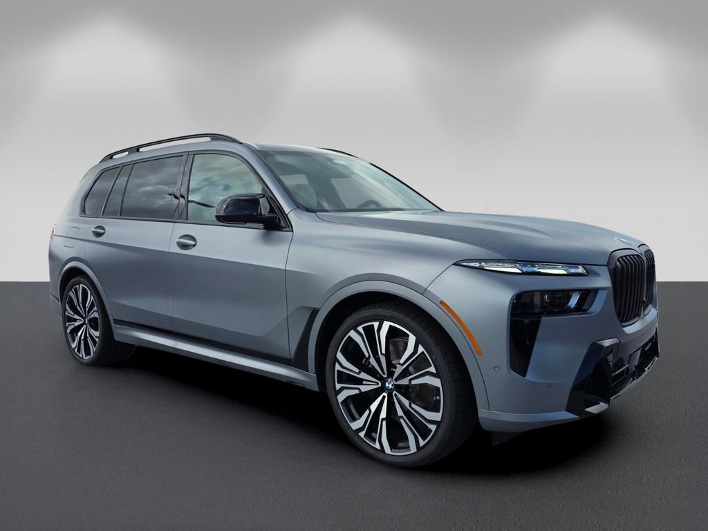 New 2027 BMW X7 M60i AWD/4WD image 1