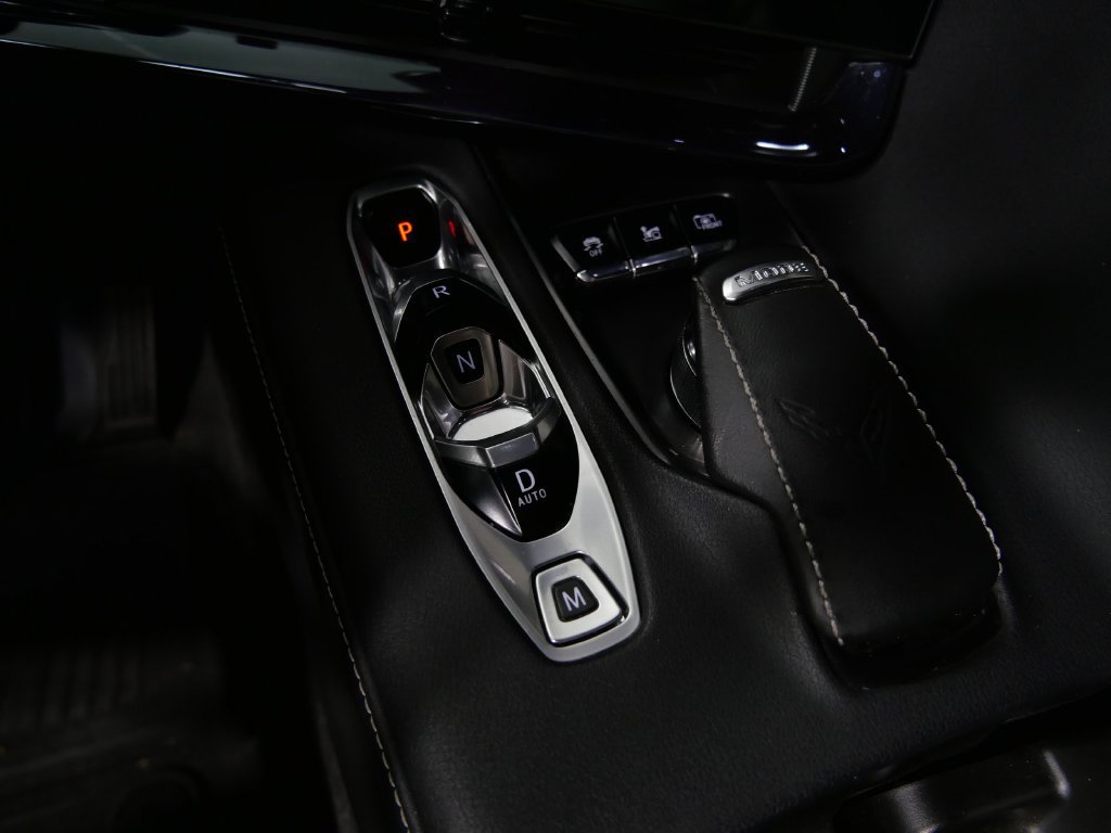 Used 2024 Chevrolet Corvette Stingray Preferred Conv w/ Z51 Performance Package RWD image 22
