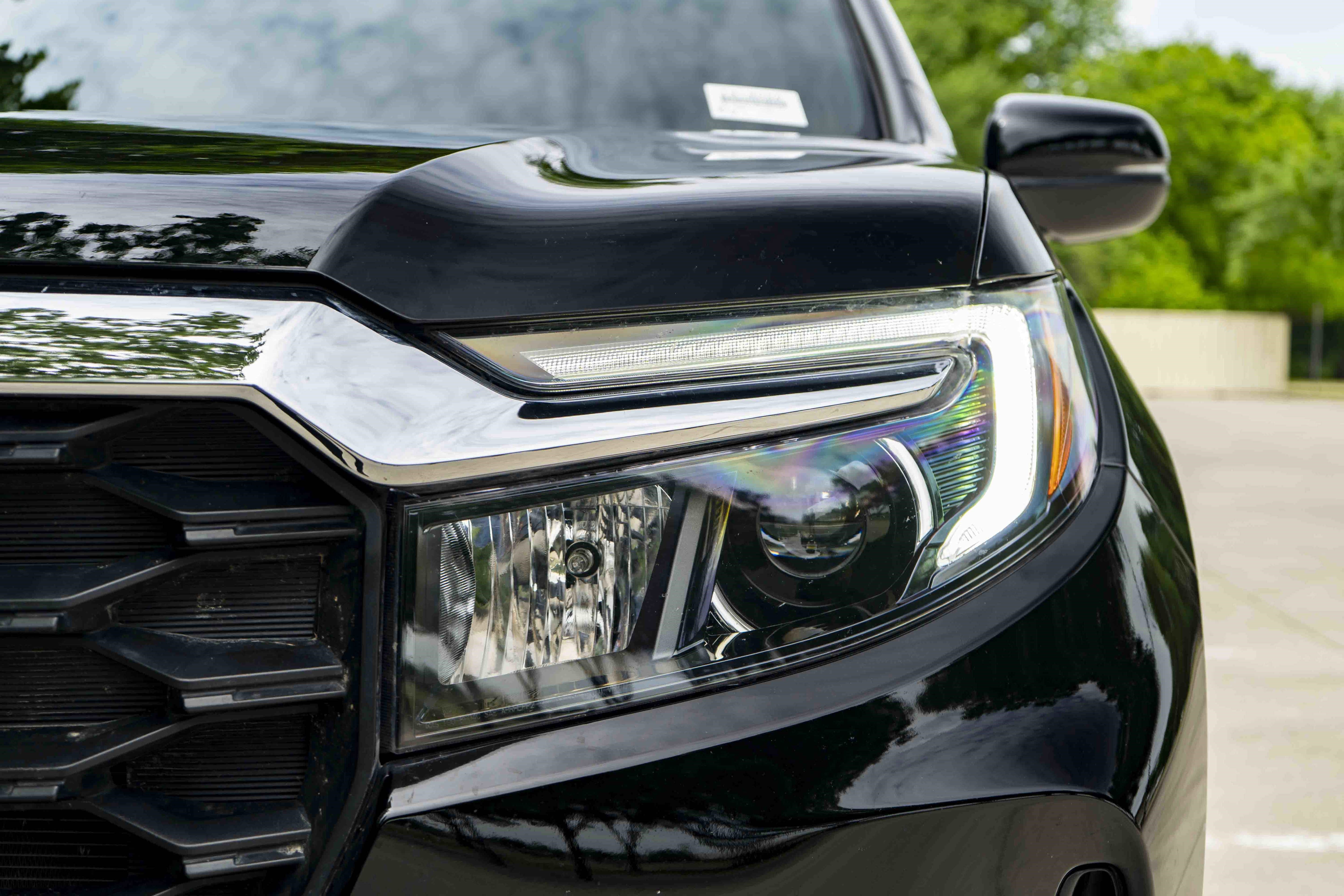 Used 2025 Honda Passport EX-L image 11