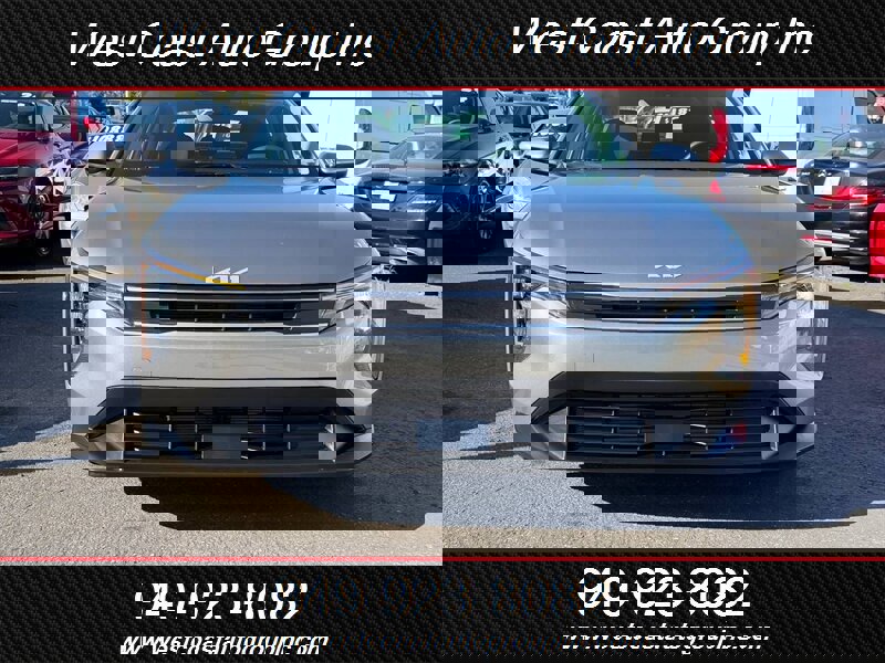 Used 2026 Kia K4 LXS image 6