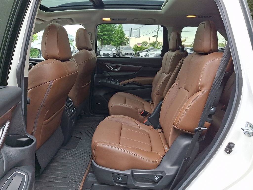 Used 2024 Subaru Ascent Touring AWD/4WD image 16