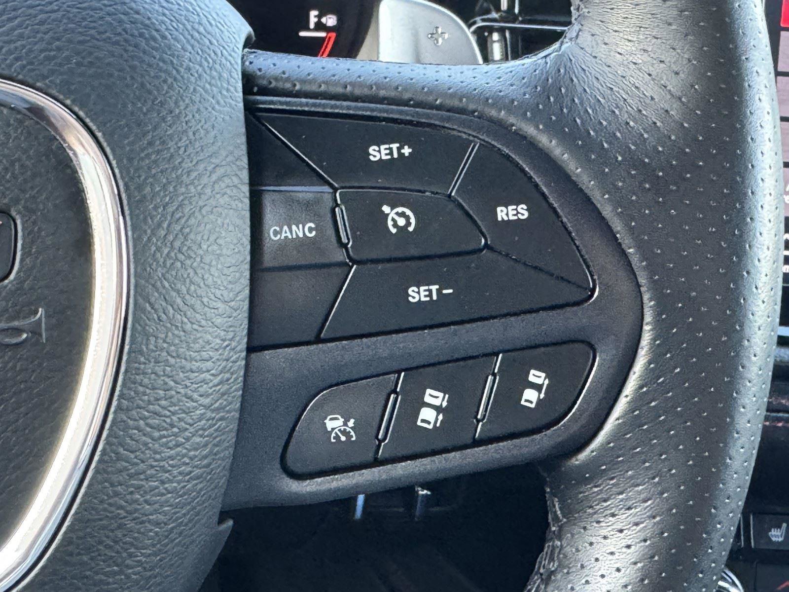 Certified 2025 Dodge Durango GT image 22