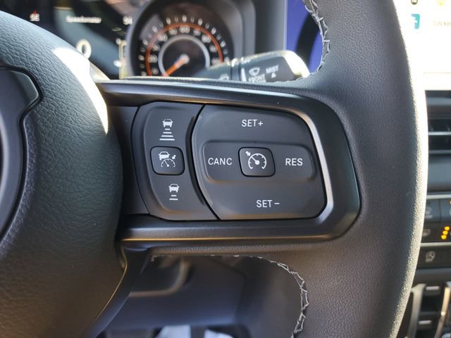 Certified 2025 Jeep Wrangler Unlimited Rubicon w/ Safety Group image 26