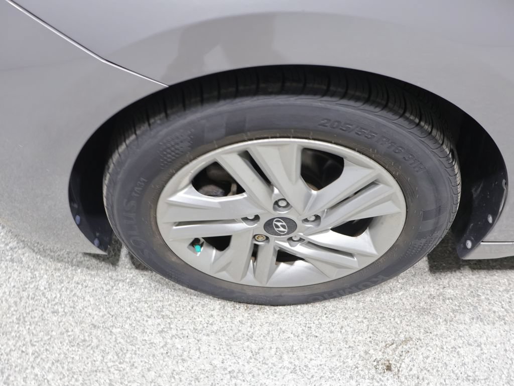 Used 2020 Hyundai Elantra SEL FWD image 8