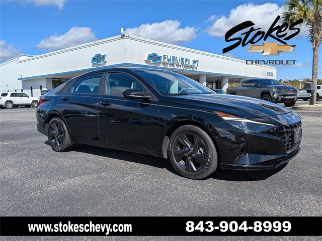 Used 2023 Hyundai Elantra SEL