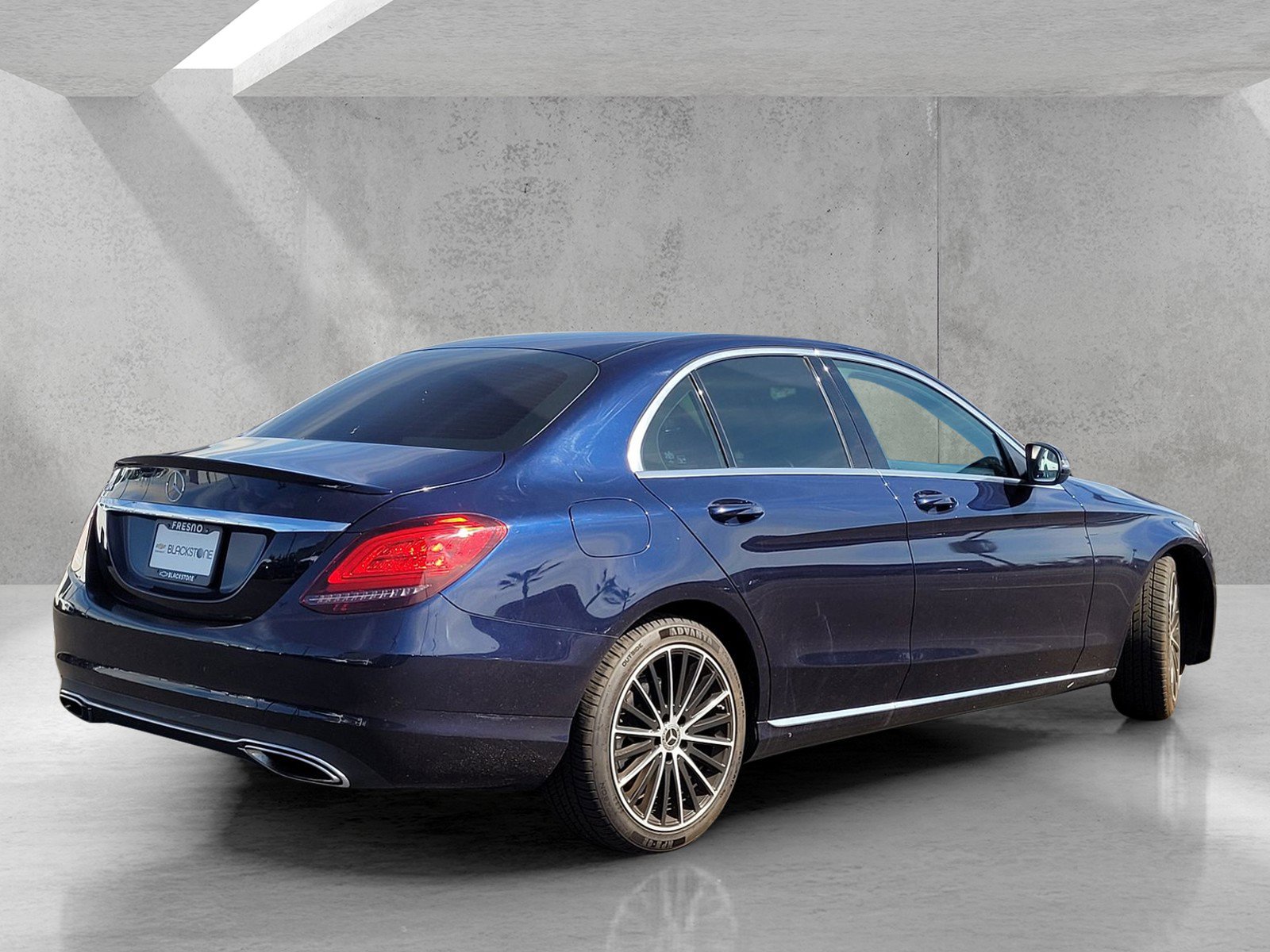 Used 2019 Mercedes-Benz C 300 Sedan image 4