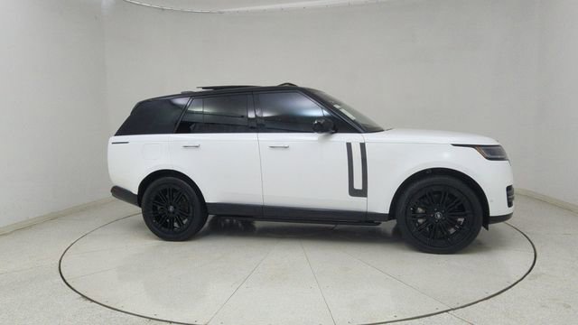 Used 2023 Land Rover Range Rover SE image 65