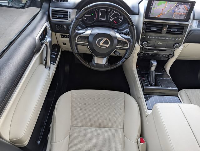 Used 2022 Lexus GX 460 Premium w/ Premium Package AWD/4WD image 11