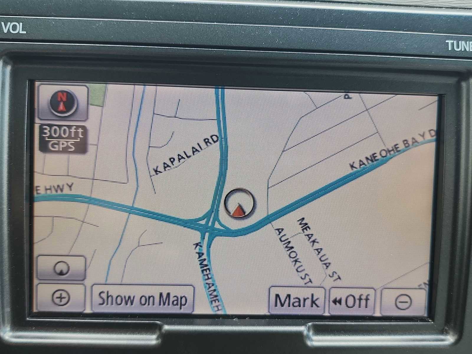 Used 2012 Toyota Sienna XLE image 19