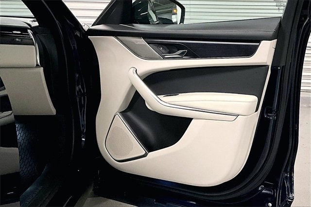 Certified 2025 Jaguar F-PACE R-Dynamic S image 27