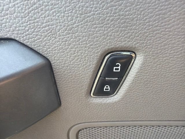 Used 2018 Ford F350 XLT AWD/4WD image 21