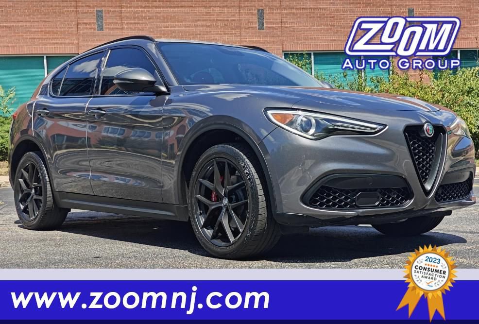 Used 2019 Alfa Romeo Stelvio Sport w/ Quick Order Package 22J Sport image 1