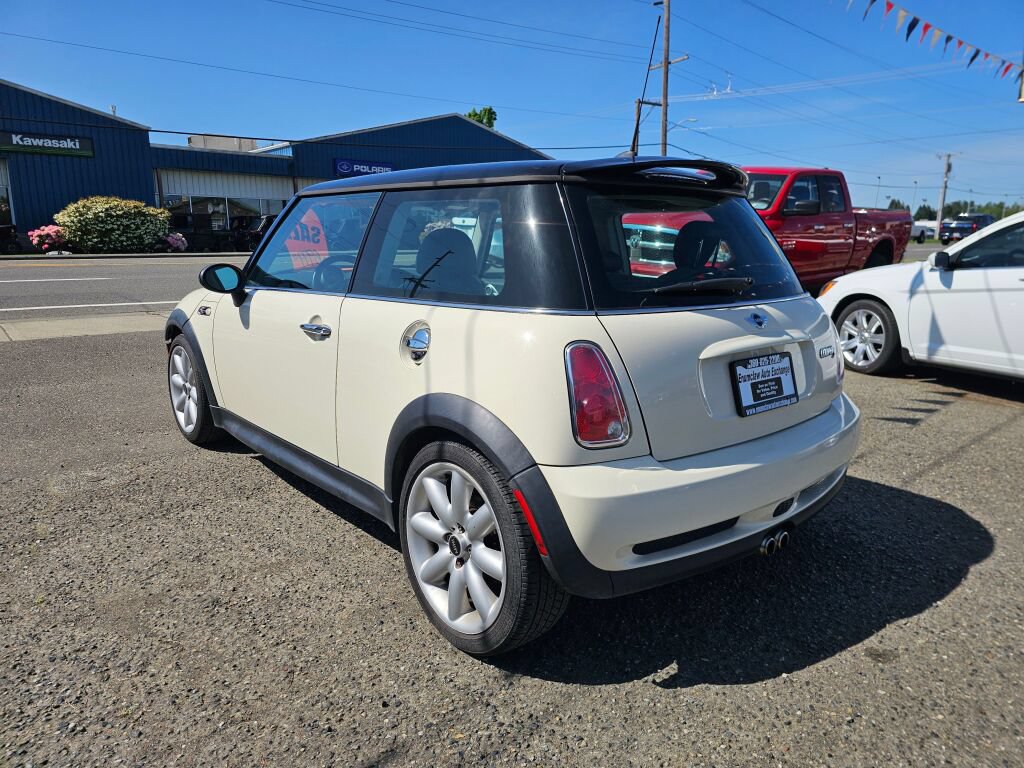 Used 2005 MINI Cooper S FWD image 5
