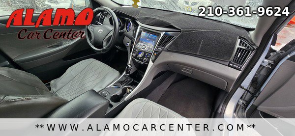 Used 2012 Hyundai Sonata Limited w/ Navigation Pkg FWD image 14