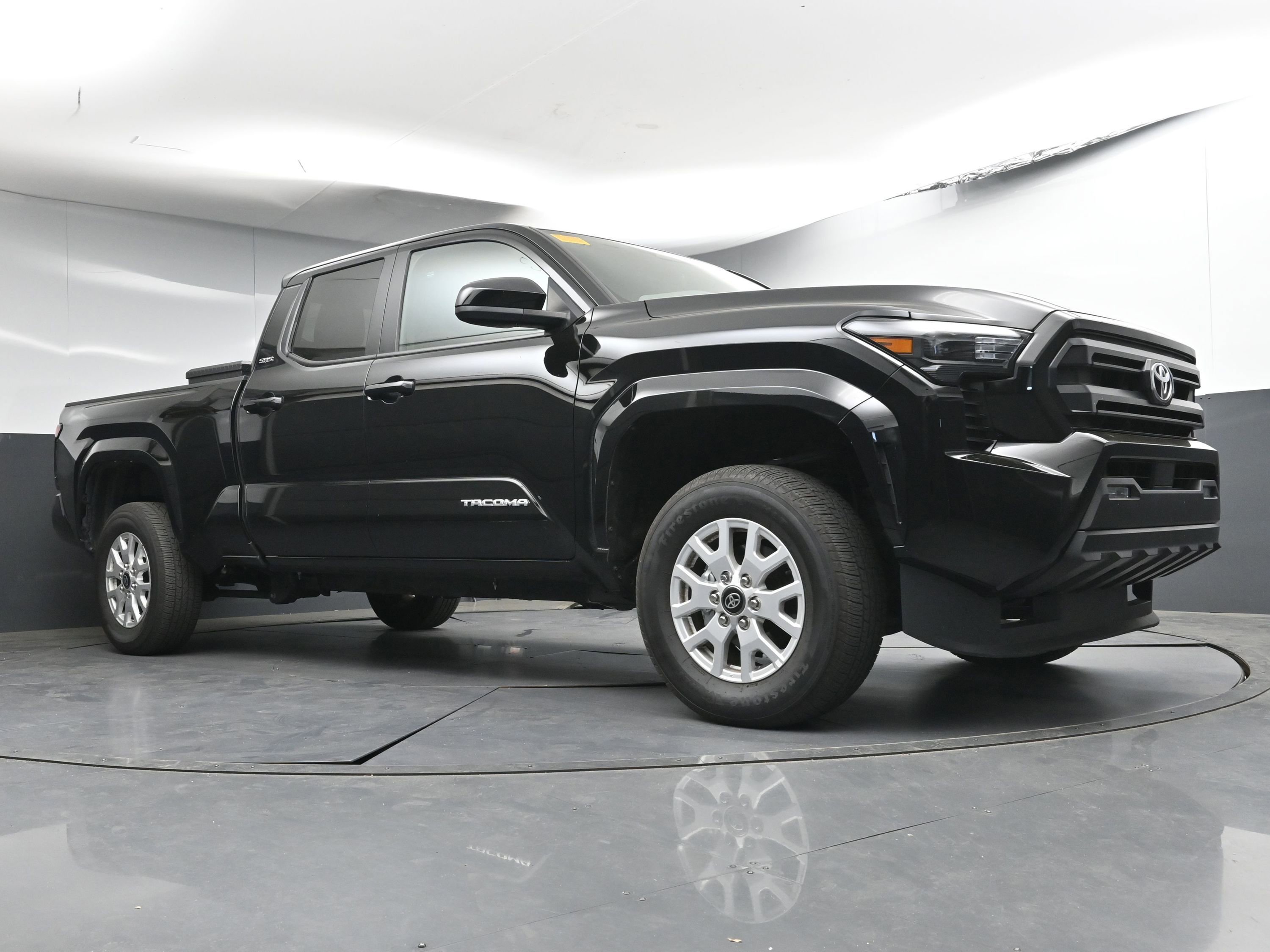 Used 2024 Toyota Tacoma SR5 image 23