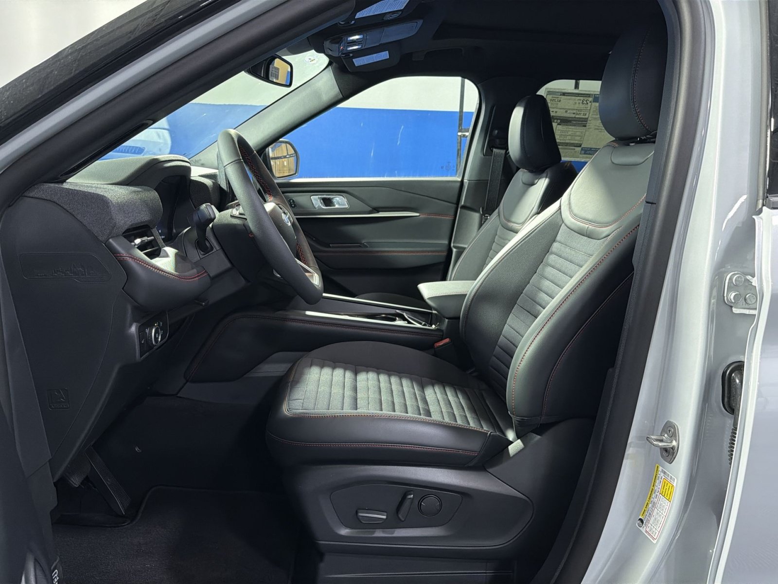 New 2026 Ford Explorer ST-Line w/ ST-Line Street Pack AWD/4WD image 26