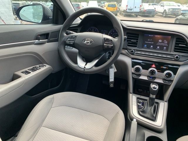 Used 2019 Hyundai Elantra SEL FWD image 34