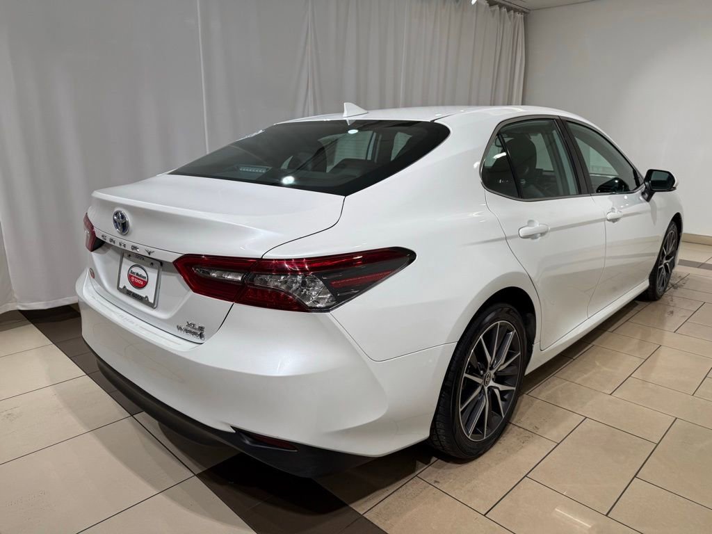 Certified 2022 Toyota Camry XLE image 5