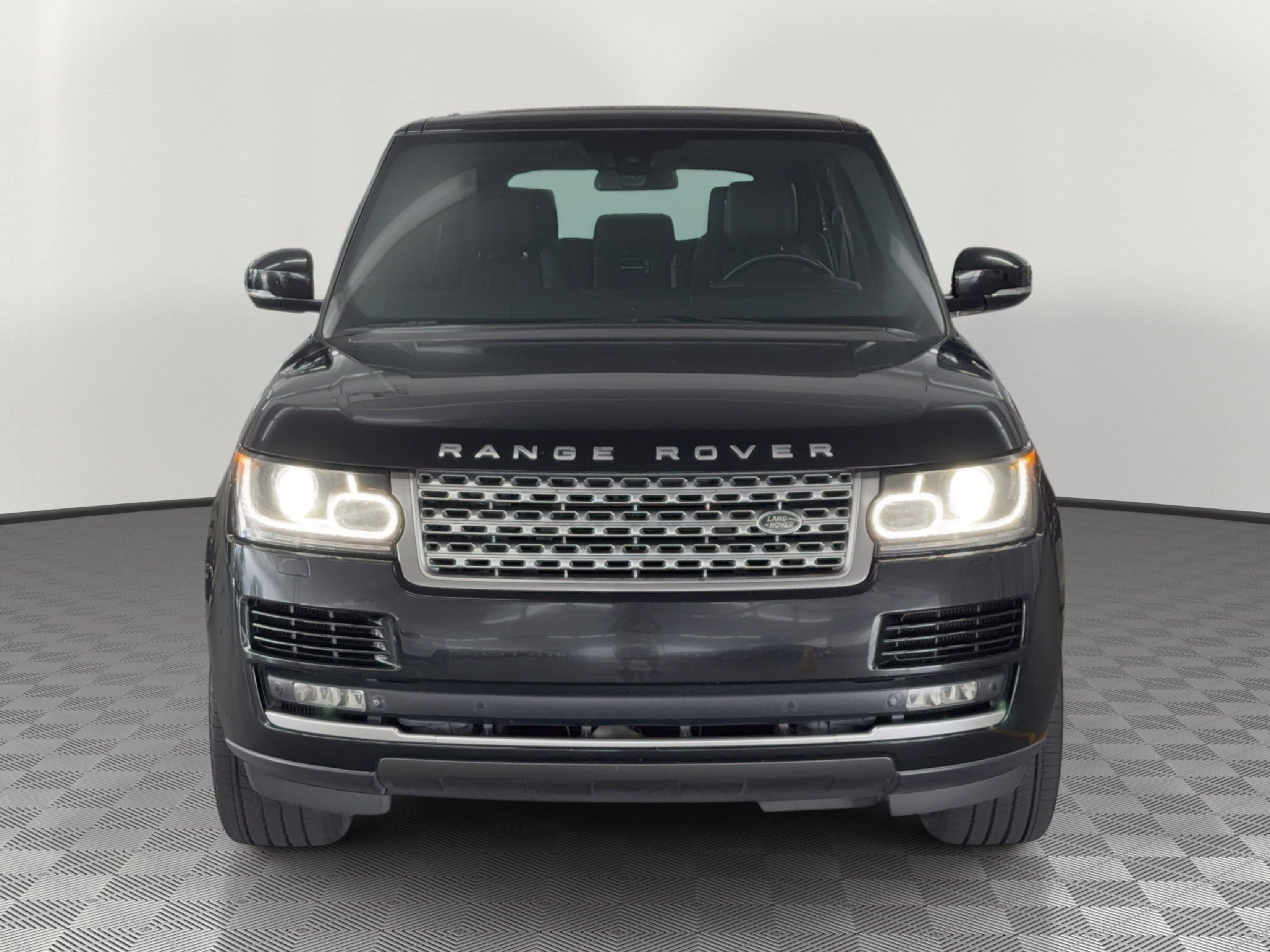 Used 2015 Land Rover Range Rover Supercharged AWD/4WD image 6