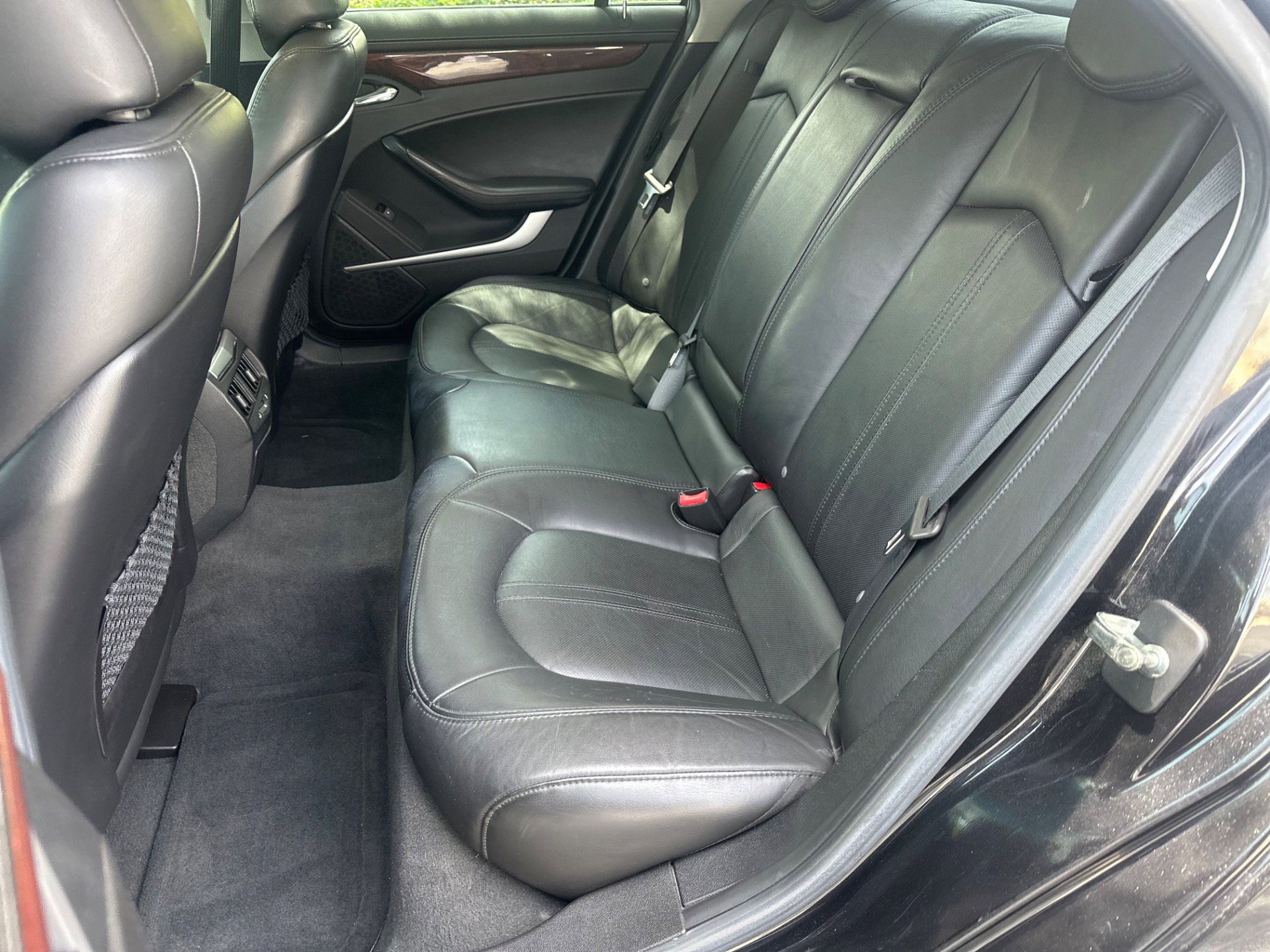 Used 2009 Cadillac CTS 3.6 AWD image 36