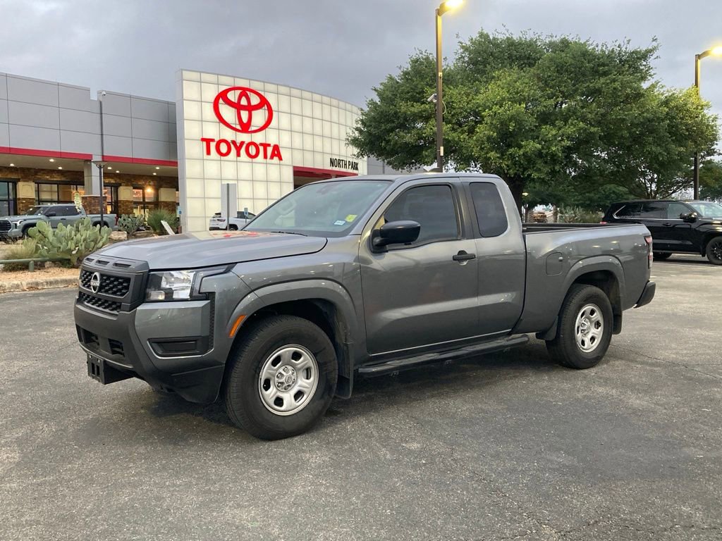 Used 2025 Nissan Frontier S image 1