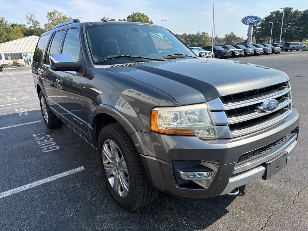 Used 2016 Ford Expedition Platinum AWD/4WD image 6