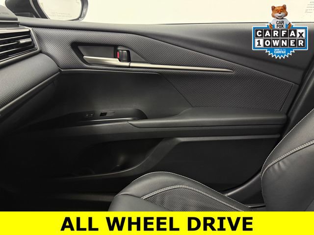 Used 2025 Toyota Camry SE w/ Convenience Package image 23