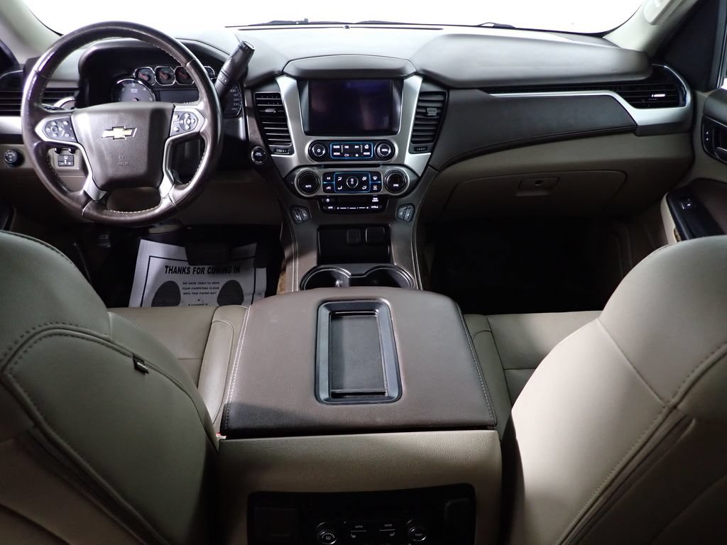 Used 2018 Chevrolet Suburban LT w/ LT Signature Package AWD/4WD image 33