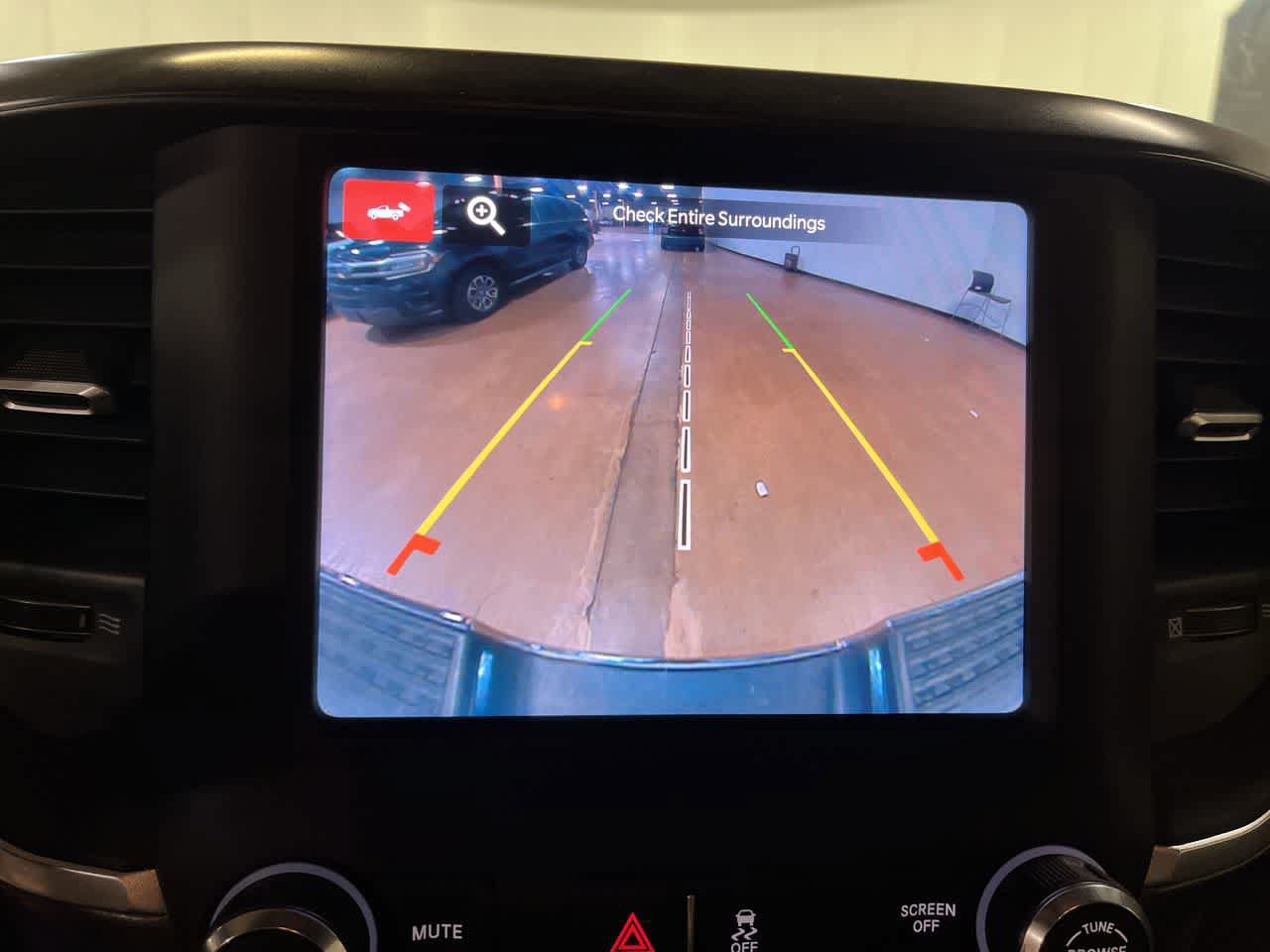 Used 2024 RAM 3500 Big Horn AWD/4WD image 19