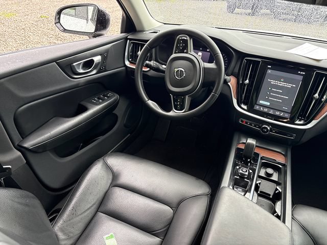 Used 2024 Volvo S60 B5 Plus AWD/4WD image 19