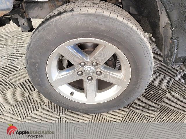 Used 2014 RAM 1500 Express AWD/4WD image 40