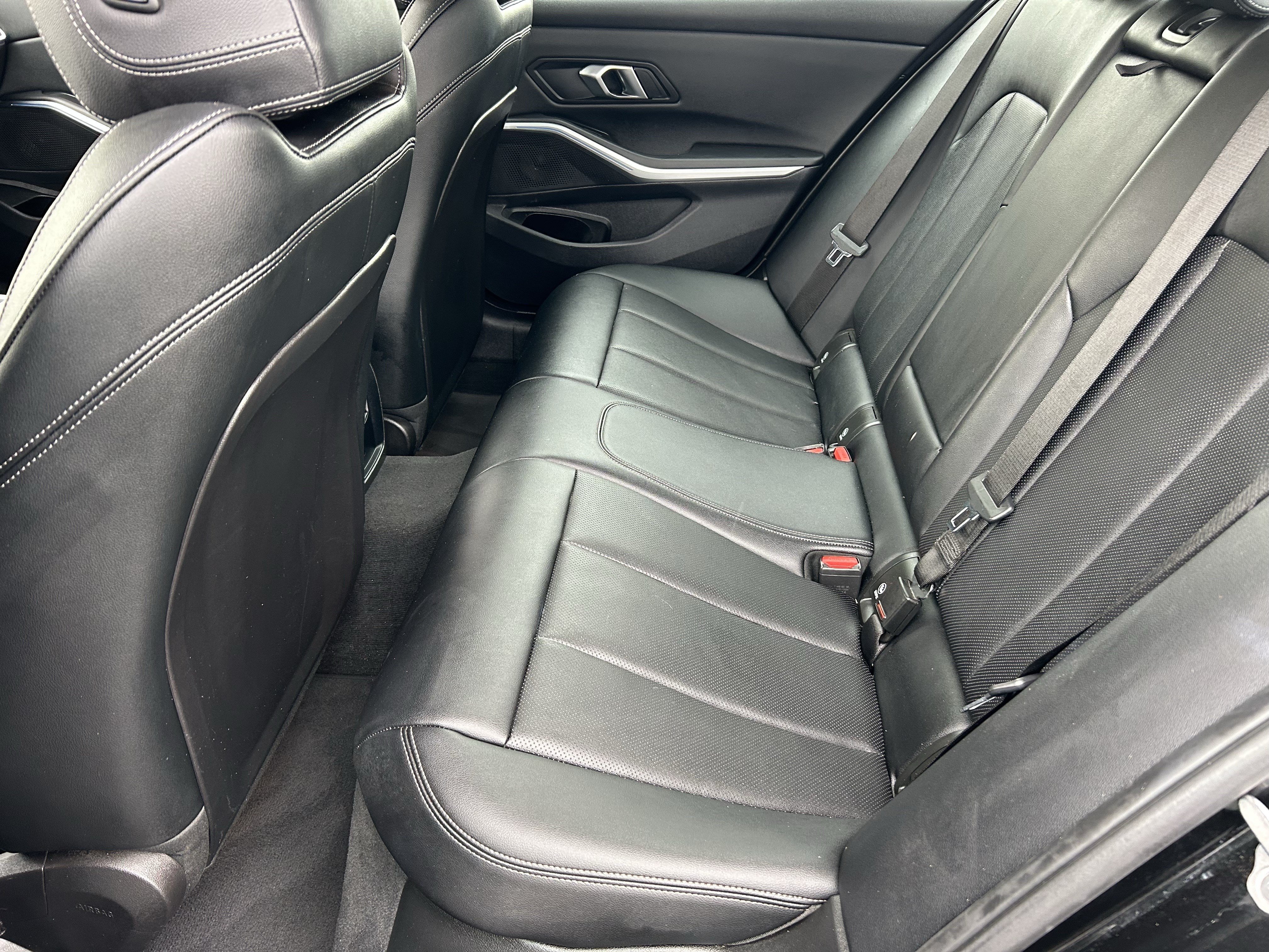 Used 2024 BMW 330i Sedan RWD image 15