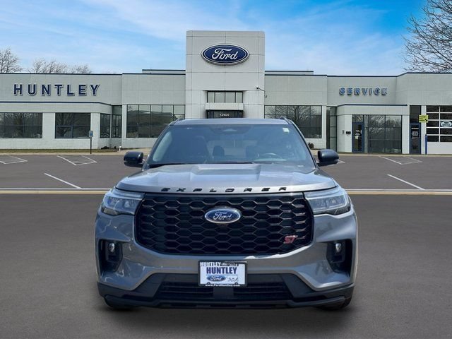 Used 2025 Ford Explorer ST w/ Sun And Sound Package AWD/4WD image 3