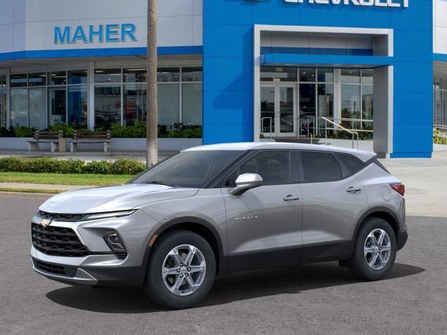New 2025 Chevrolet Blazer LT FWD image 2