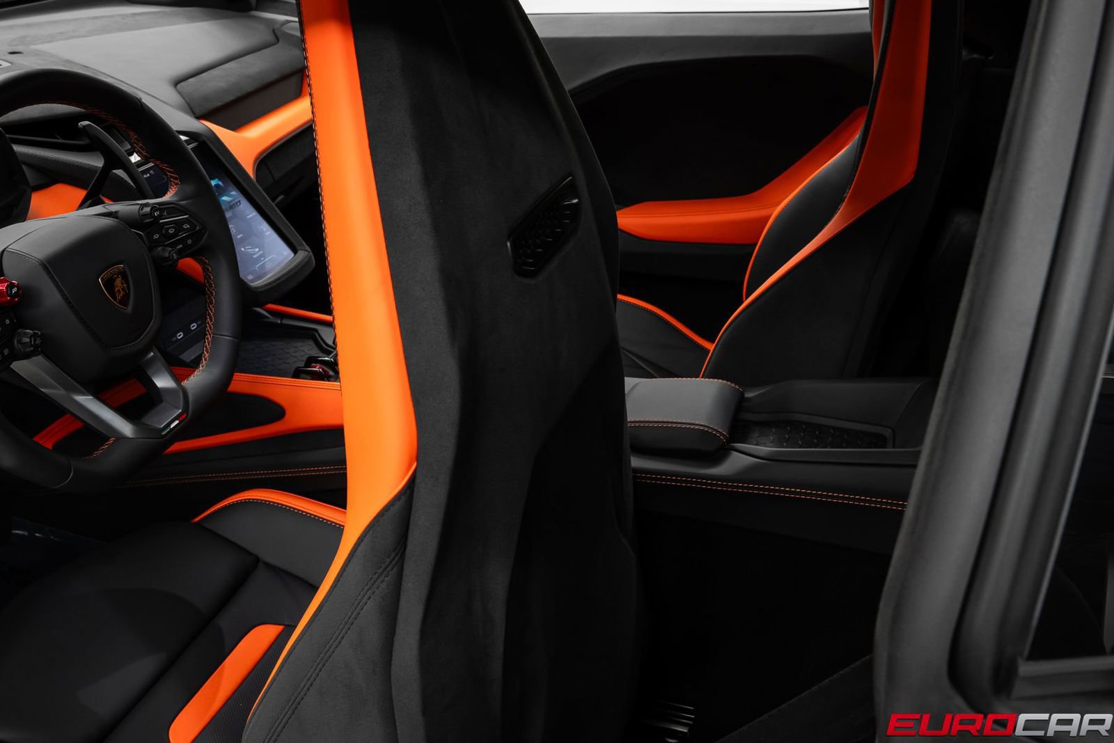 Used 2026 Lamborghini Temerario AWD/4WD image 40