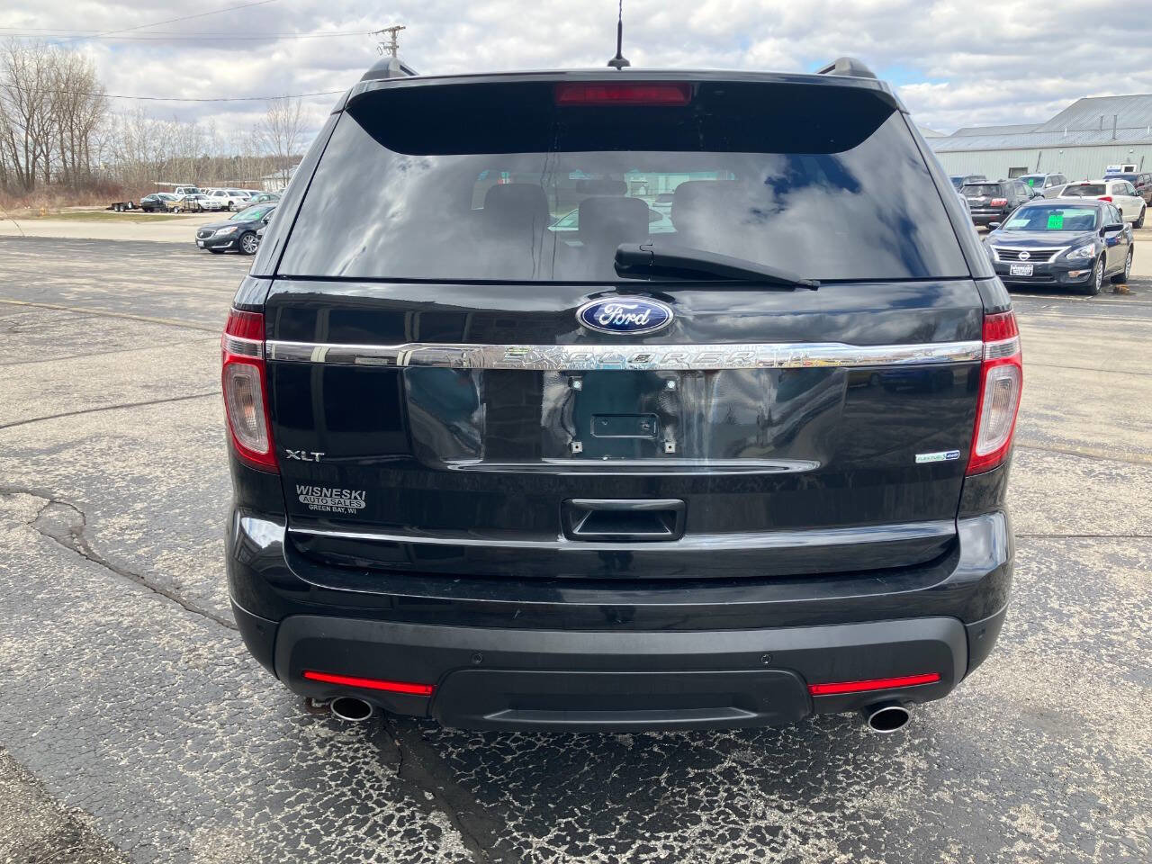 Used 2015 Ford Explorer XLT AWD/4WD image 4